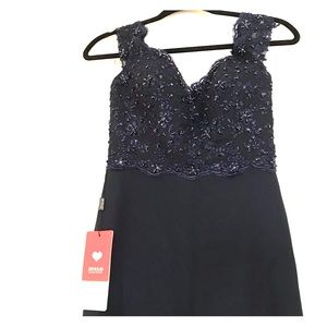Gorgeous size 2 navy gown!